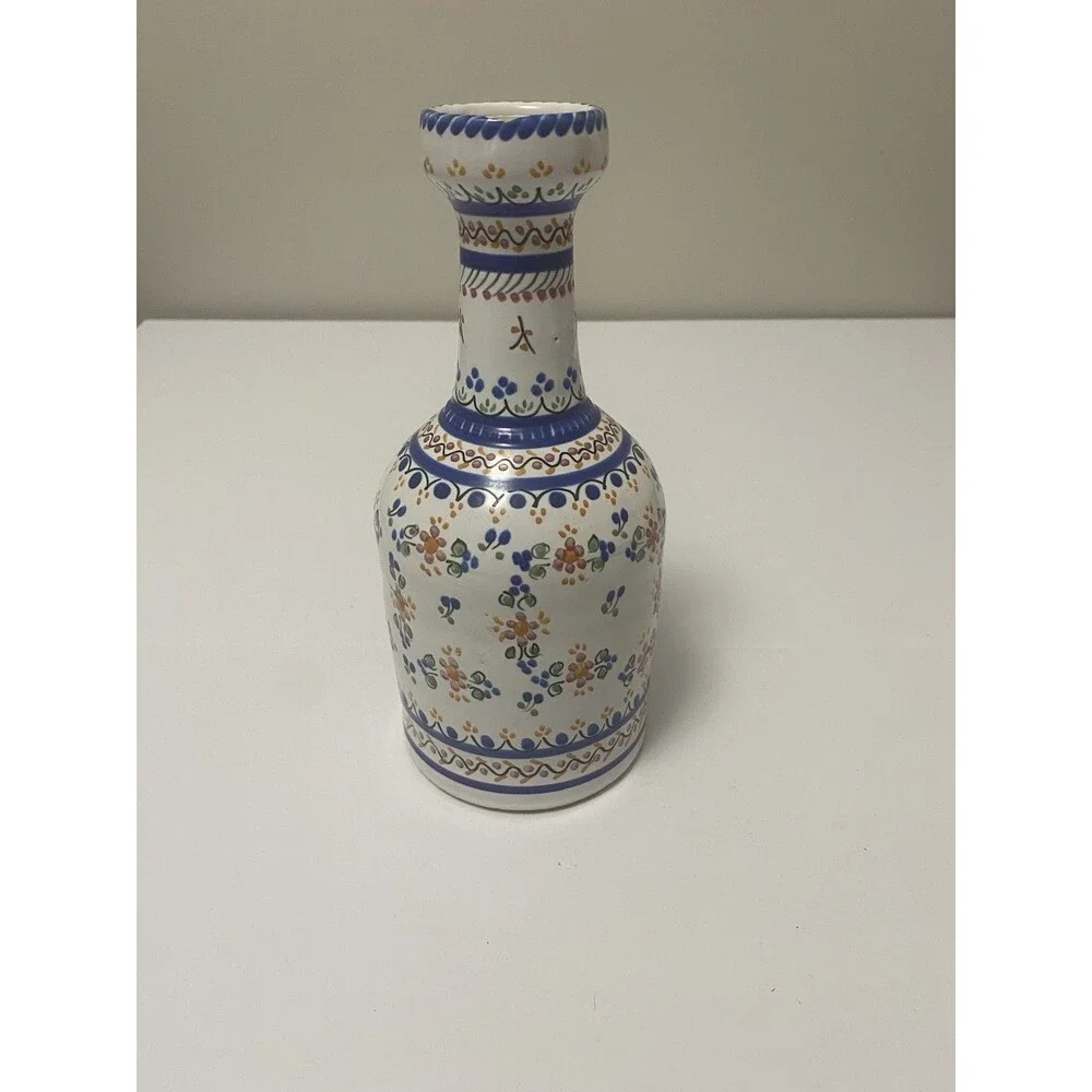 Vintage Spanish Talavera Clay Pottery Vase White Blue Signed Fraile P.A.R. READ